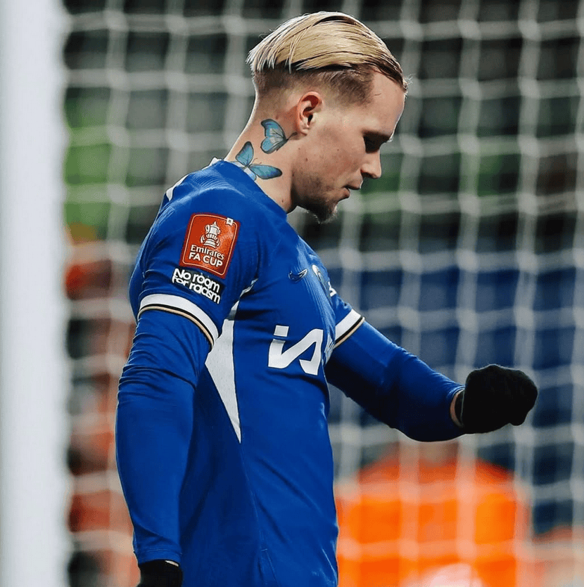 英雄联盟官方直播-今夜体能课后，切尔西单刀错失备战欧冠，信心回归，控场能力受关注的简单介绍